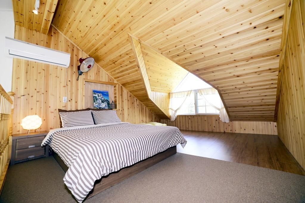 Walking Sky Pension Gapyeong Room photo